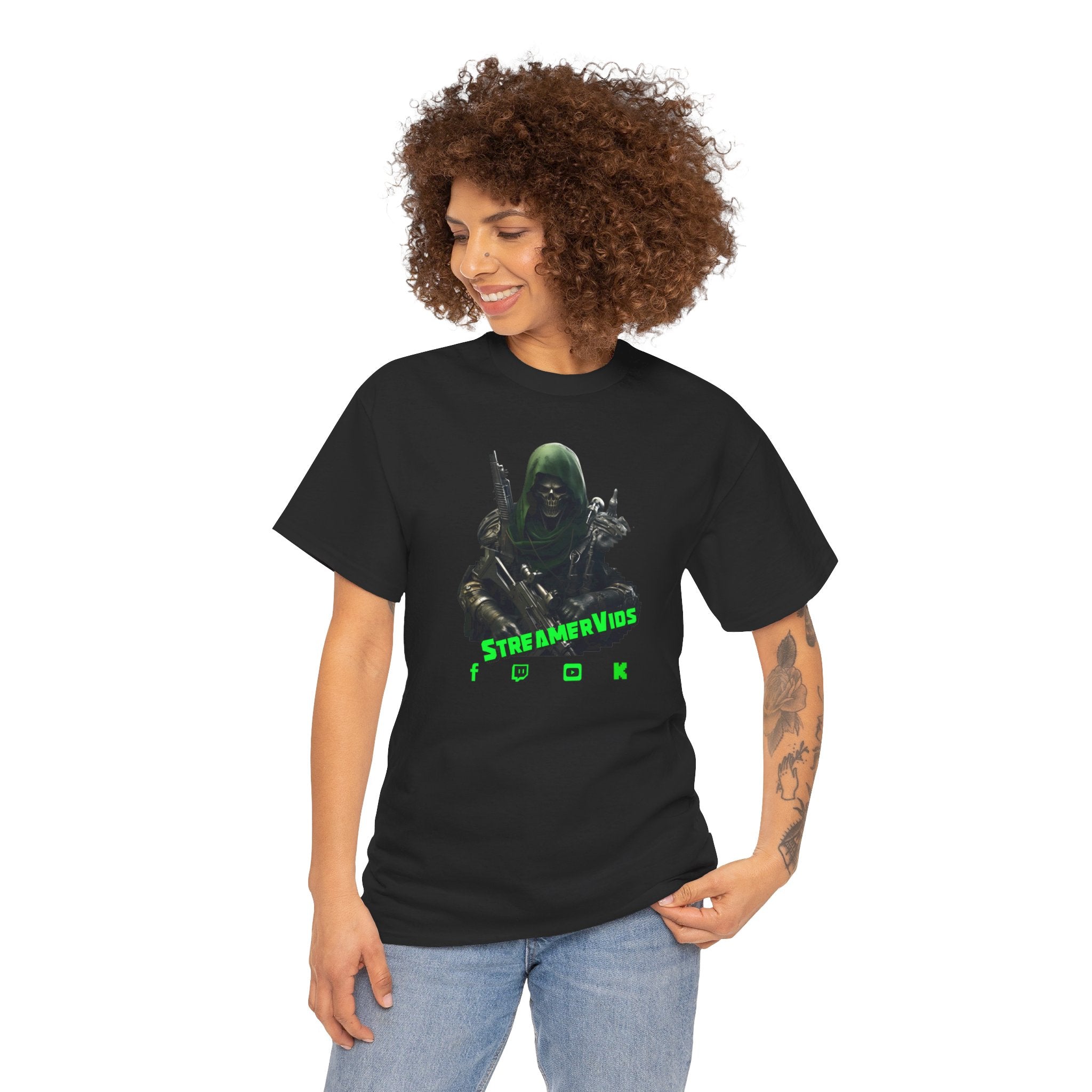 StreamerVids with Gun Unisex Heavy Cotton Tee